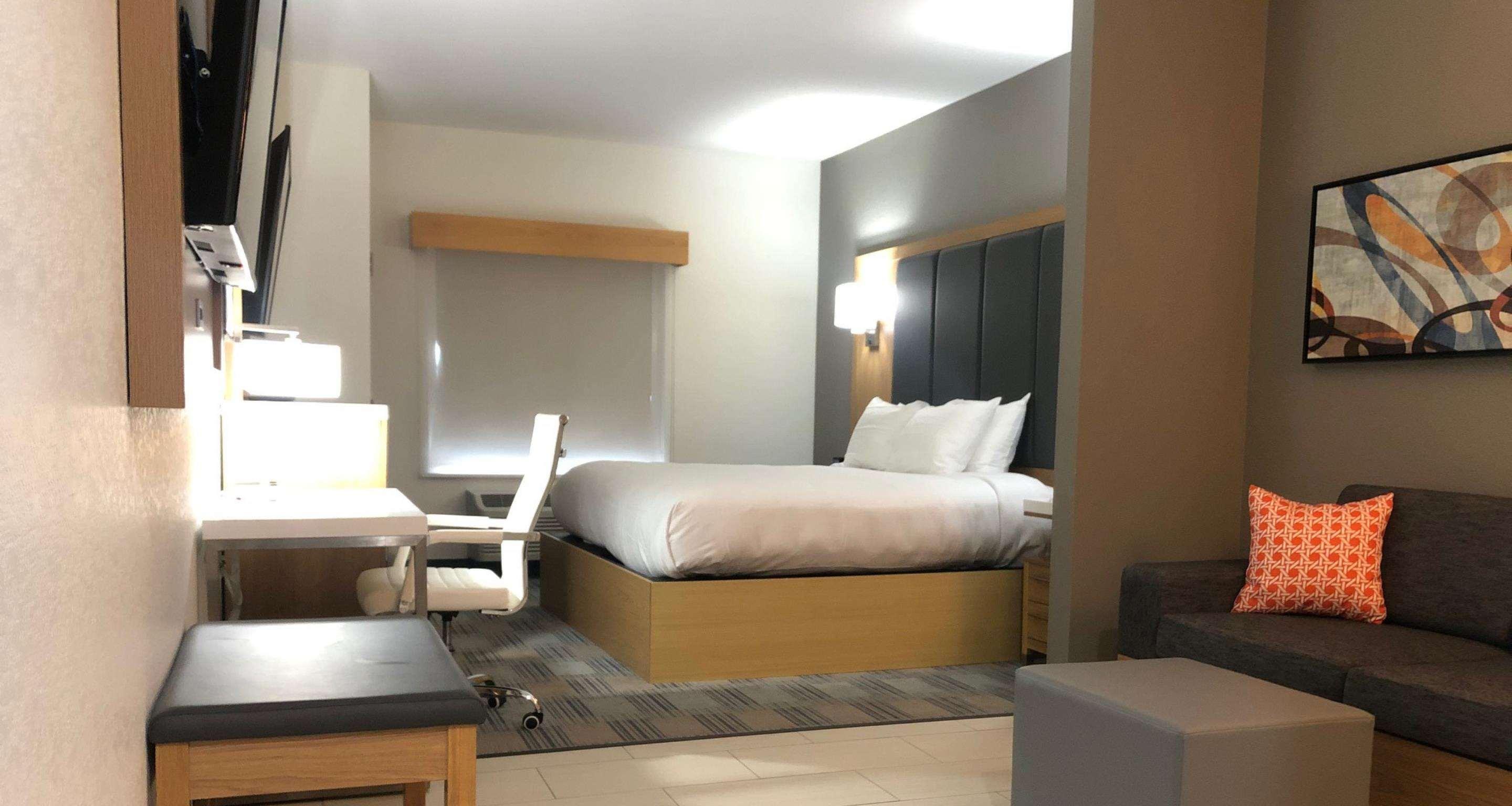 La Quinta Inn & Suites By Wyndham Coralville Iowa City المظهر الخارجي الصورة